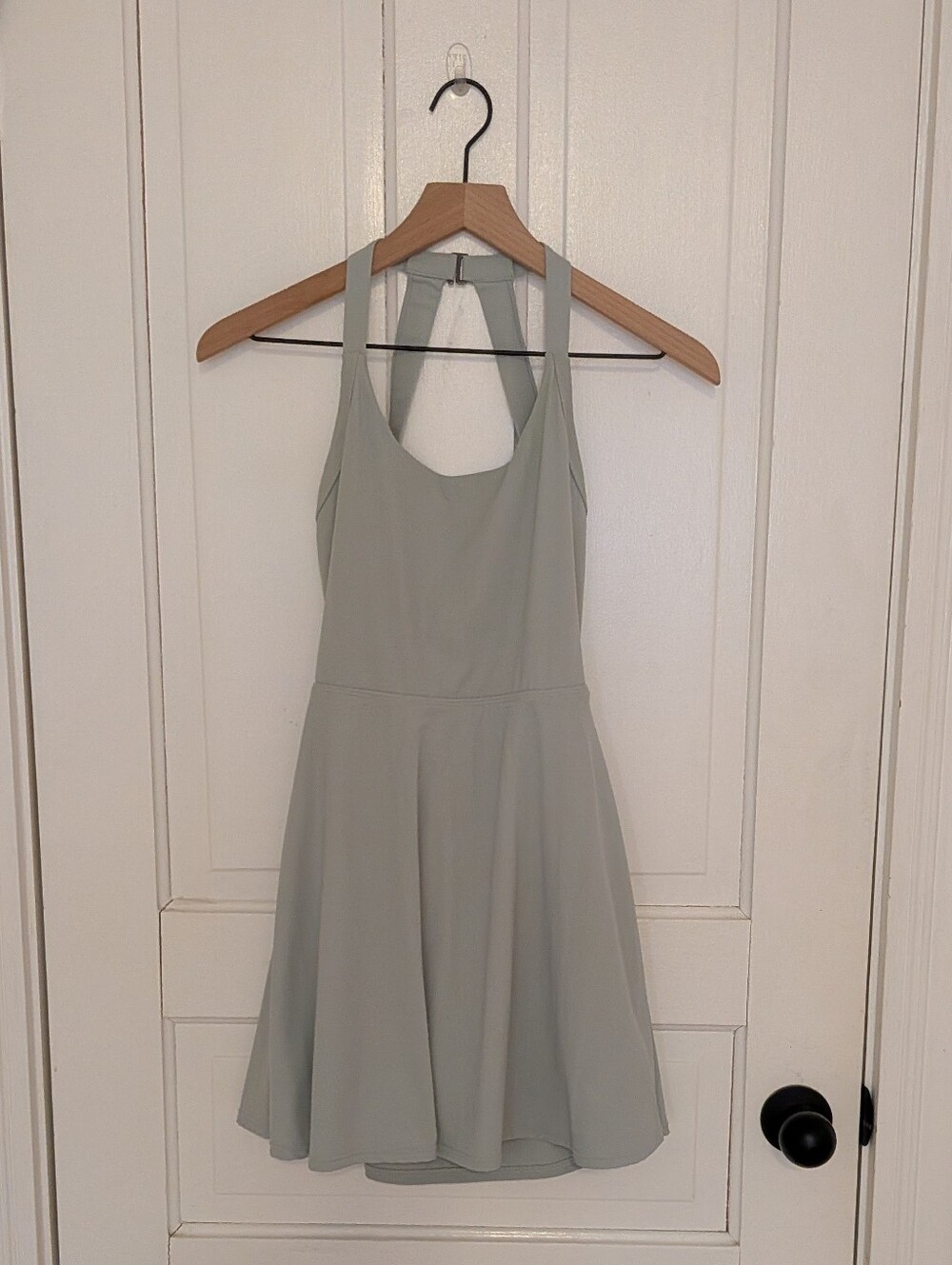 Halara twist back green athletic dress with attached shorts size Small